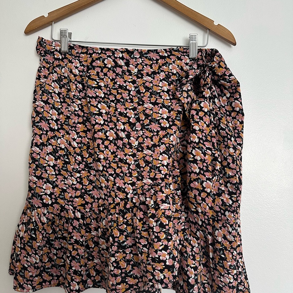 Only Black Floral Mini Skirt